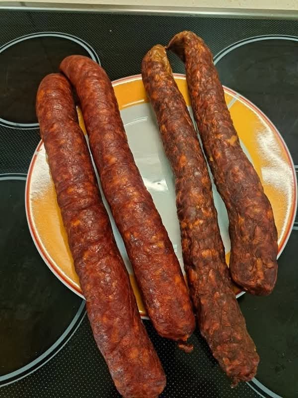 Hungarian Sausage (Magyar Kolbász) 794262337_1512119727611558_7991178564280854616_n
