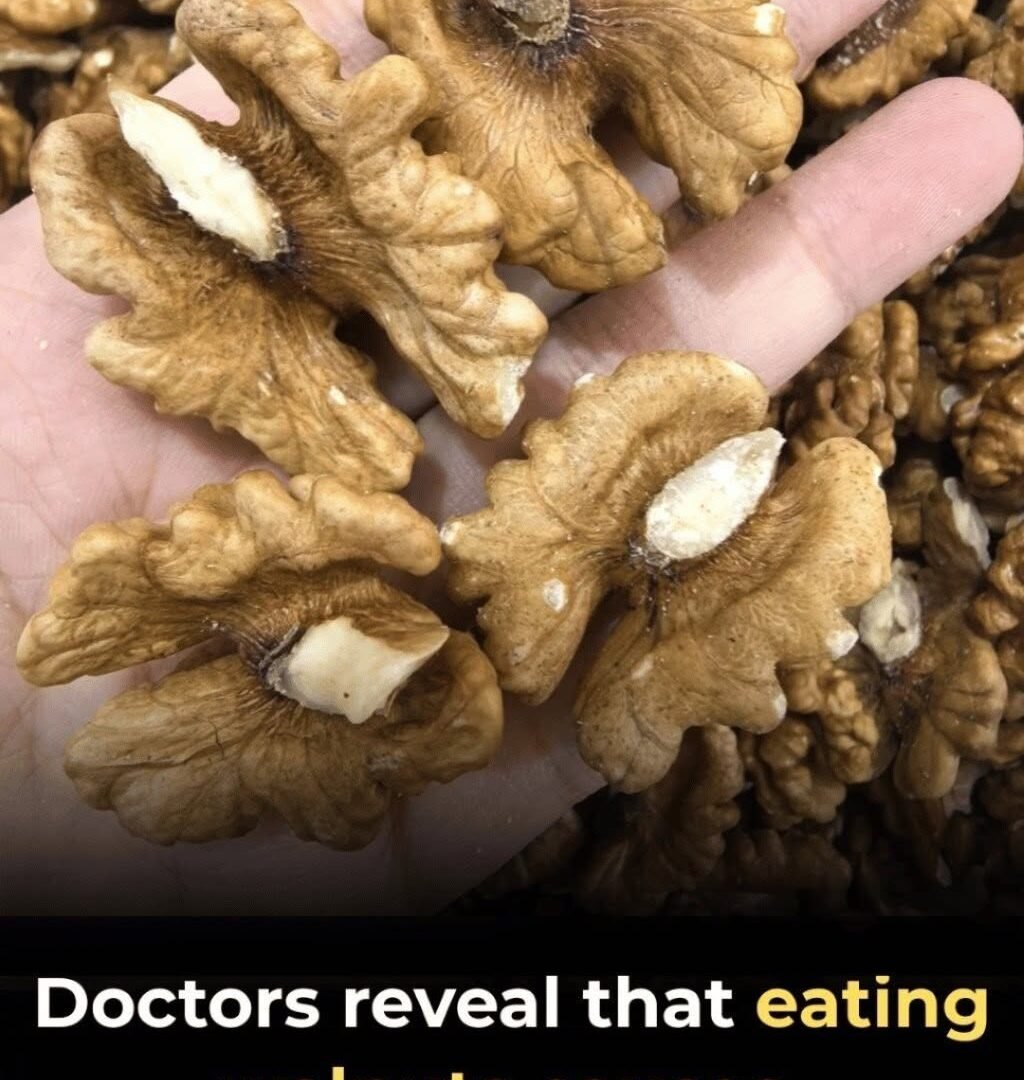 What Happens When You Eat Walnuts Every Day: 5 Science-Backed Benefits 809314875_122112163647328367_6377336833911737743_n